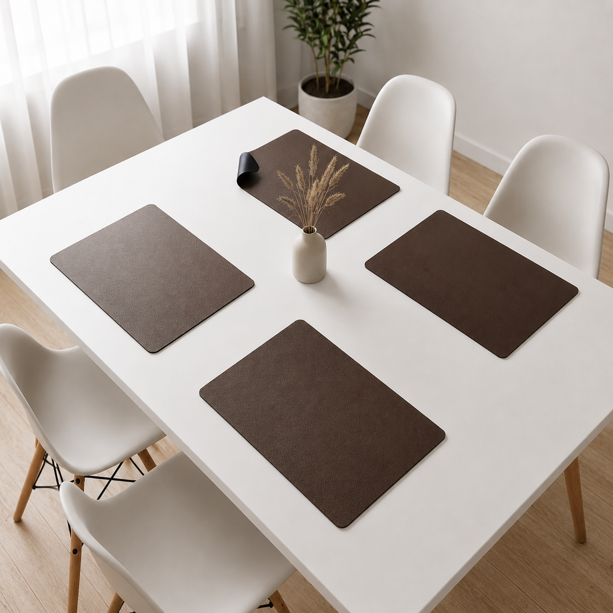Yelona Premium Double-Sided PU Leather Placemat Set of 4 | Reversible Waterproof Heat Resistant Table Mats | Kitchen Dining Accessories | 45 x 30 cm (Charcoal Brown & Black)