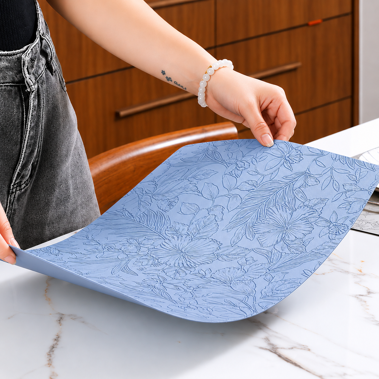 Yelona Premium Faux Leather Placemat Set of 6 | Printed Floral Design, Waterproof & Heat Resistant Table Mat | Non-Slip, Washable for Dining, Kitchen & Home Decor (Sky Blue, 43 x 30 cm)